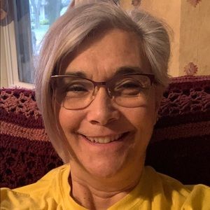 Meet your Posher, Stacey